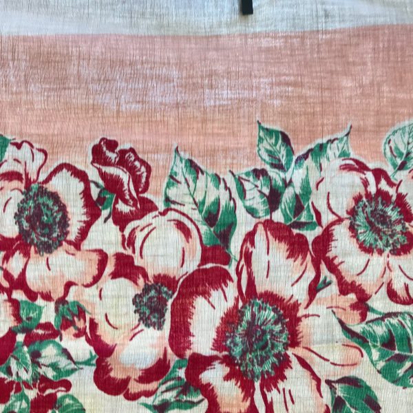 Beautiful Vintage Printed Cotton Retro Kitchen Tablecloth 46"x52" Pink red aqua floral farmhouse kitchen
