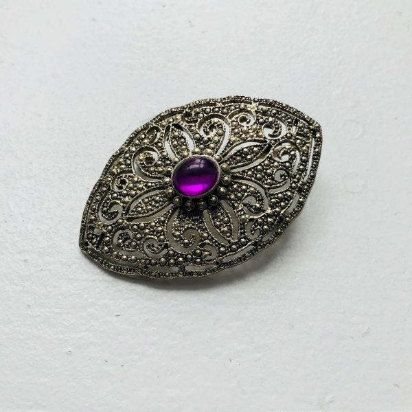 Brooch or Pendant Victorian Style Vintage Pink center stone cold tone nice quality jewelry pin brooch pendant ornate detail