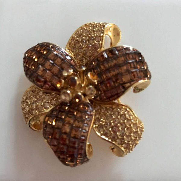 Brooch Vintage Gold Yellow Copper rhinestones floral gold tone nice quality jewelry Pin Brooch Vintage Jewelry