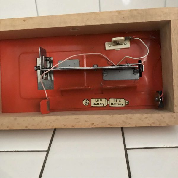 Child size Regina Orange sewing machine hand crank Germany  Metal 1940's collectible display