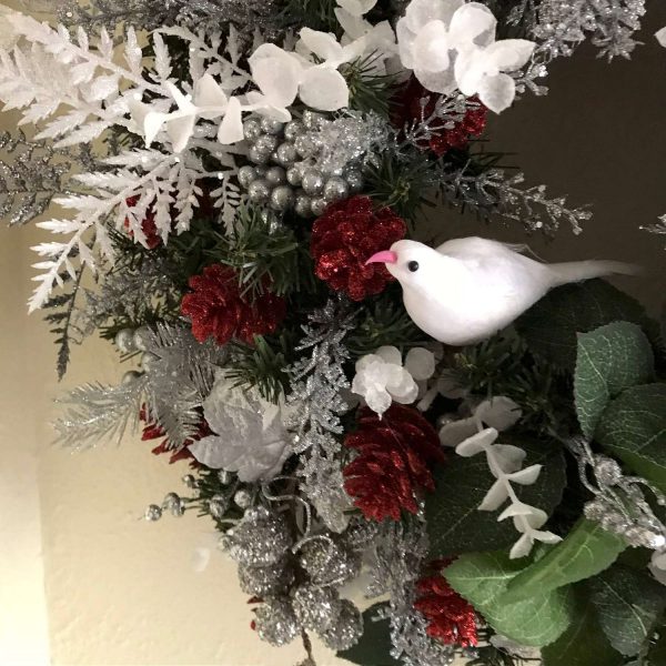 Christmas Wreath Stunning Hand made White Roses with Red Rose White Dove White and silver accents 28" Holiday Display Front Door Decor