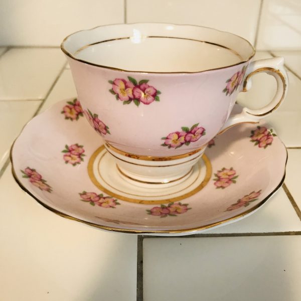 Colclough tea cup and saucer England Fine bone china Pink & yellow Roses on pink background dainty set farmhouse collectible display coffee