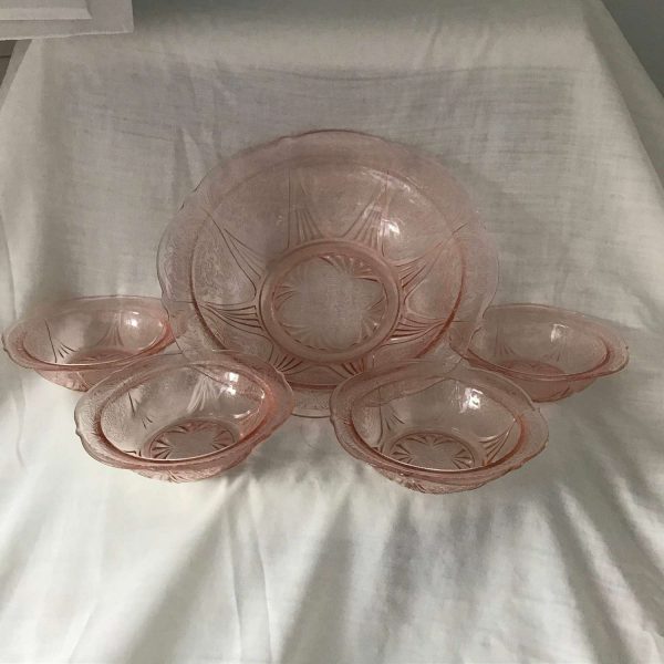 Depression glass Pink Royal Lace Master Berry bowl with 4 serving berry bowls collectible hard to find glass display holiday cottage shabby
