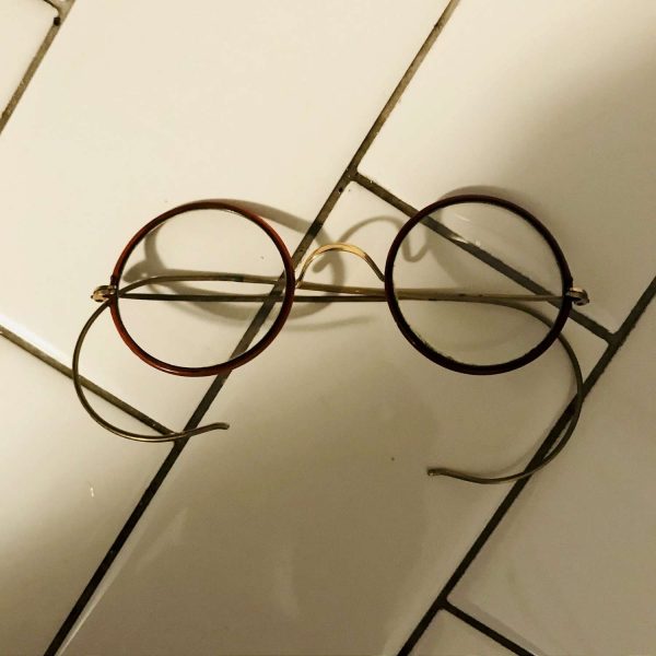 Fantastic Antique Bakelite Eyeglasses with Gold trim Burgundy/brown Bakelite RARE