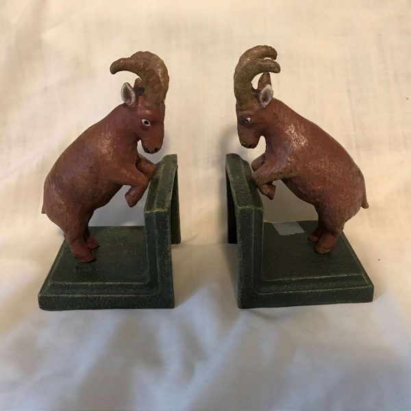 Fantastic Pair of Cast Iron Ram Bookends Originals Vintage home decor farmhouse collectible display cottage cabin hunting animals Rams horns