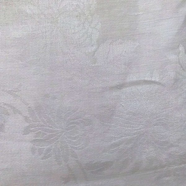 Fantastic Vintage 66" x 82" Hydrangeas Damask Tablecloth Oval Holiday Christmas Spring Summer Wedding Bridal Shinny Cotton