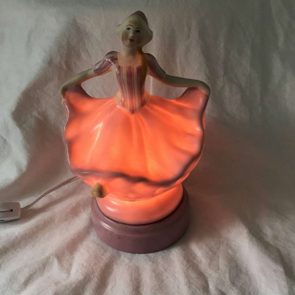 Fulper Dutch Girl Perfume Lamp 1940's Bedroom Lamp 8 1/4" tall Dancing Dutch Girl Pink color RARE