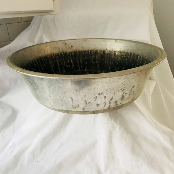Giant vintage aluminum pan pot water dish for animals collectible bowl farmhouse cabin lodge cottage
