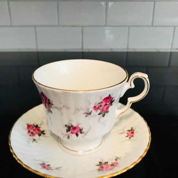 Hammersley Tea Cup and Saucer England fine bone china pink roses Scalloped saucer gold trimmed collectible display coffee exclusive