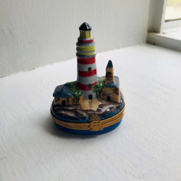 Limoges France Trinket ring dish hinged lid East Coast Lighthouse Nauticalfigural collectible hand painted gold trim collectible display