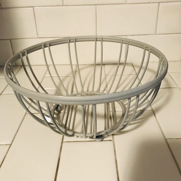 Metal Farmhouse basket gray with 3 feet collectible kitchen storage office fruit display basket