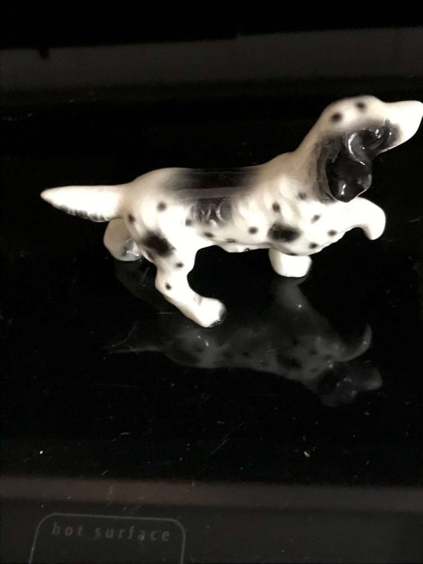 Pointer Hunting Dog Figurine gloss finish fine bone china Japan 4" across collectible display farmhouse cottage bedroom