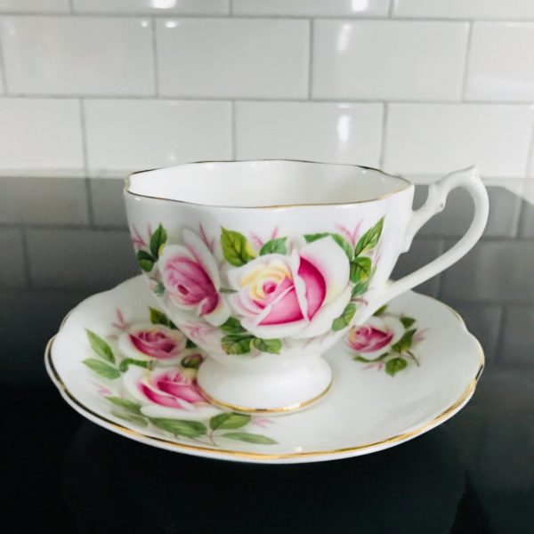 Queen Anne Georgous tea cup and saucer England Fine bone china pink & yellow Roses farmhouse collectible display cottage coffee