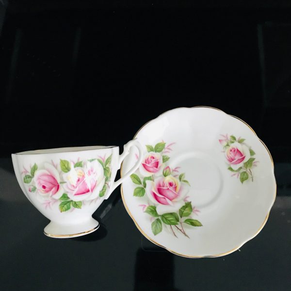 Queen Anne Georgous tea cup and saucer England Fine bone china pink & yellow Roses farmhouse collectible display cottage coffee