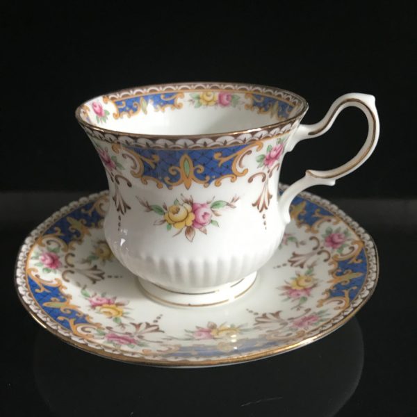 Queen Anne tea cup and saucer England Fine bone china Kenilworth Blue orante pattern gold trim farmhouse collectible display dining coffee