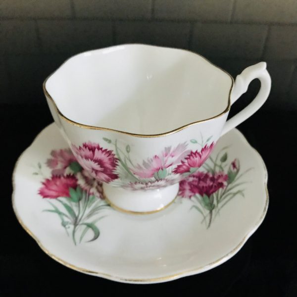 Queen Anne tea cup and saucer England Fine bone china Large Pink Carnations gold trim farmhouse collectible display dining coffee