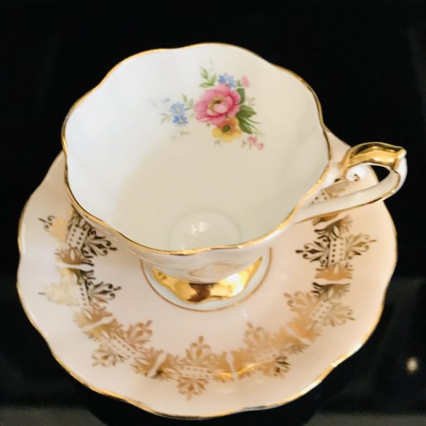 Royal Standard Tea cup and saucer England Fine bone china Peach gold trim farmhouse collectible display serving dining