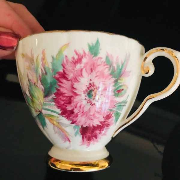 Royal Tara Tea cup and saucer Ireland Fine bone china cornflowers light and dark pink farmhouse collectible display serving coffee