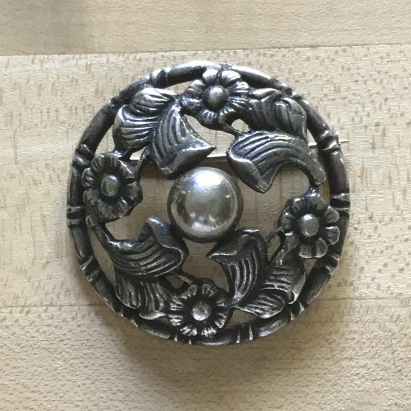Sterling Silver Brooch Victorian Floral & Leave Sterling turn of the century colletible display pin 27 grams 2" across