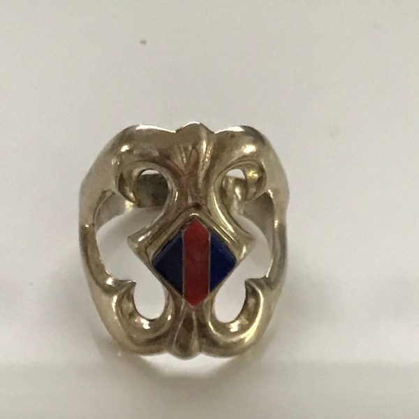 Sterling silver vintage ornate ring with lapis and red coral center stone size 9 weight 10 grams