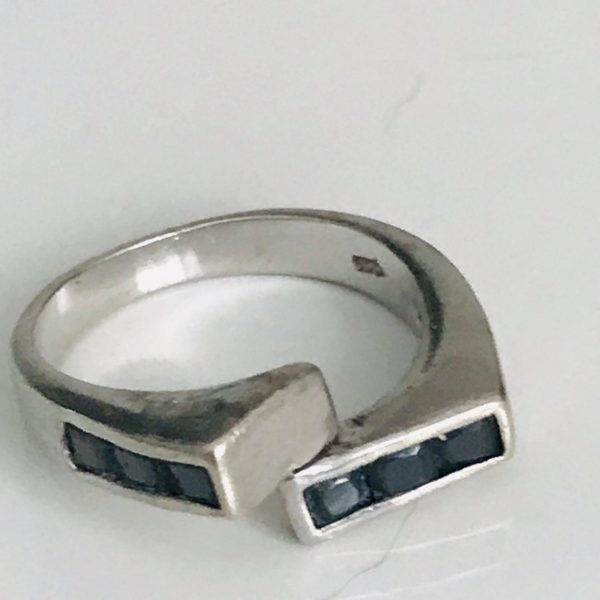 Sterling silver vintage ring 3 baguettes on each side of the wrap band .925 size 7 1/2 Dainty Band