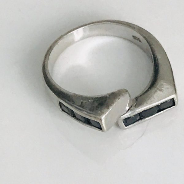 Sterling silver vintage ring 3 baguettes on each side of the wrap band .925 size 7 1/2 Dainty Band