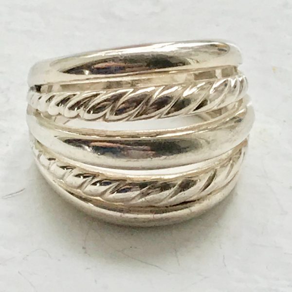 Sterling silver vintage ring rope pattern size 8 marked .925 weighs 9 grams