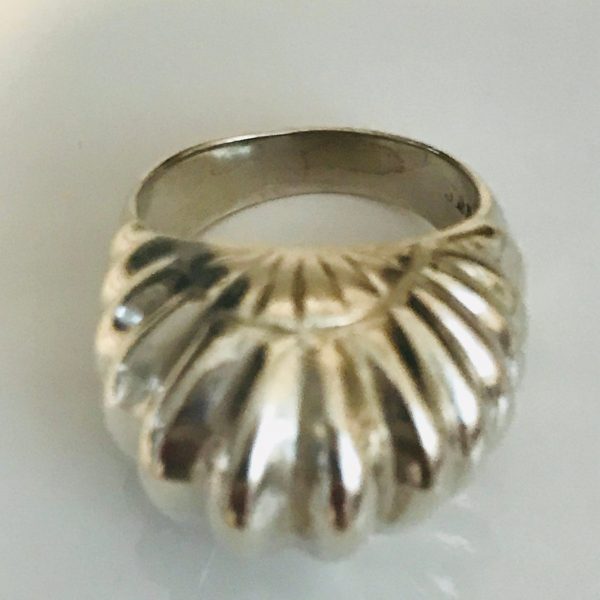 Sterling silver vintage ring unique pattern marked .925 size 6 1/2
