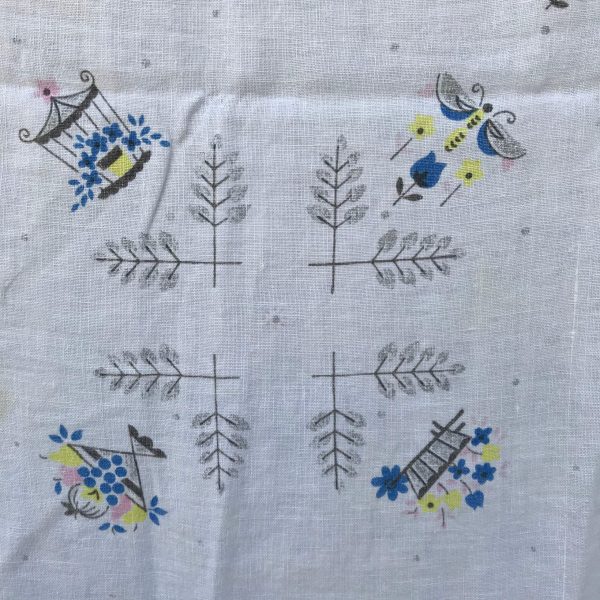 Tablecloth Vintage Retro Printed linen Kitchen decor dining serving collectible 35"x50" blue yellow floral
