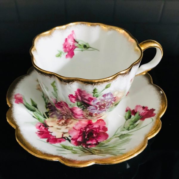 Taylor Kent tea cup and saucer England Fine bone china carnations purple dark pink gold trim farmhouse collectible display coffee