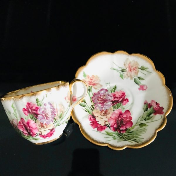 Taylor Kent tea cup and saucer England Fine bone china carnations purple dark pink gold trim farmhouse collectible display coffee