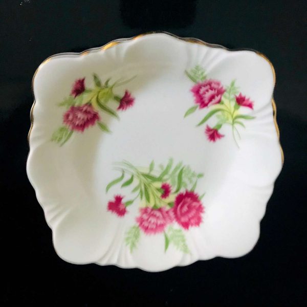 Trinket nut pin dish fine bone china Royal Windsor England carnations pink green yellow collectible display farmhouse cottage vanity bedroom