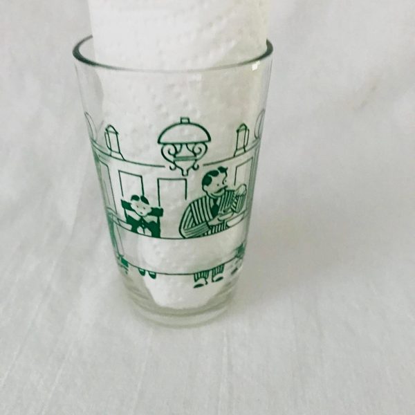 Vintage 1940's Single juice glass farmhouse collectible display kitchen serving 3 1/2" tall 2 1/4" across top 4 oz Family Dinner with Maid