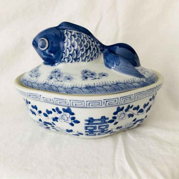 Vintage Blue and White Koi Fish Casserole Serving Baking Collectible display kitchen Porcelain Raised Koi Top farmhouse Asian Cottage