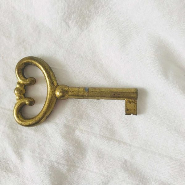 Vintage Brass Room Key collectible farmhouse decor home cottage display skeleton key