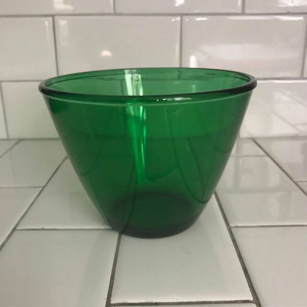 Vintage depression glass forest green mixing bowl farmhouse collectible display baking kitchen cooking serving