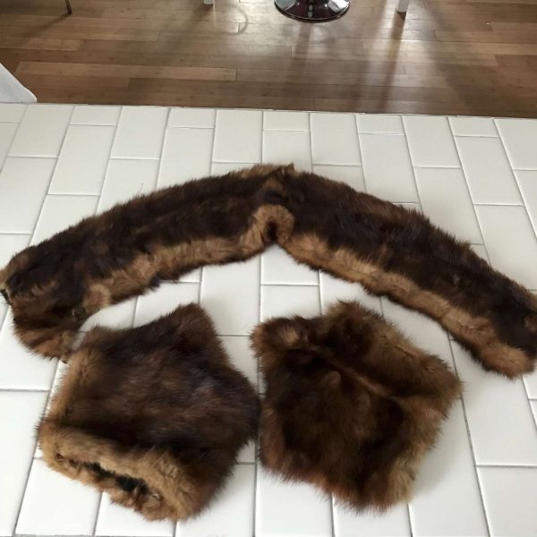 Vintage genuine Mink Fur Collar and sleeve cuffs winter warm clothing winter weather snow cold brown and dark brown fur