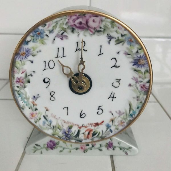 Vintage hand made clock quartz hand painted detailed tiny floral painted collectible bed and breakfast display bedroom