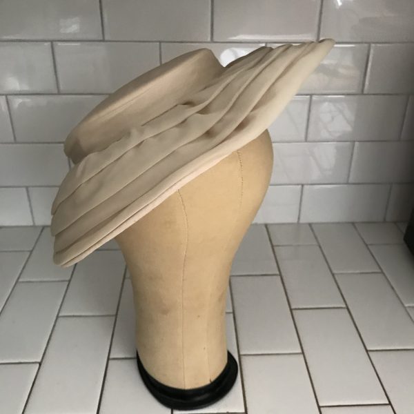 Vintage Hat Light beige/ecru Southern Belle style layered sheer fabric Facinator top cover theater movie prop costume special event
