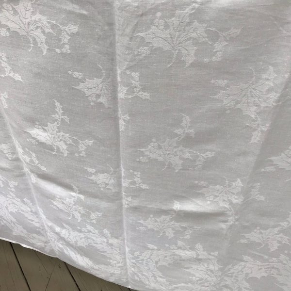 Vintage Large Size 66"x76" Damask Tablecloth Roses Thoughout Holiday Christmas Spring Summer Wedding Bridal Shinny Cotton