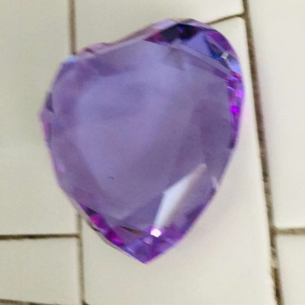 Vintage lavender heart cut crystal figurine collectible display trinket valentine