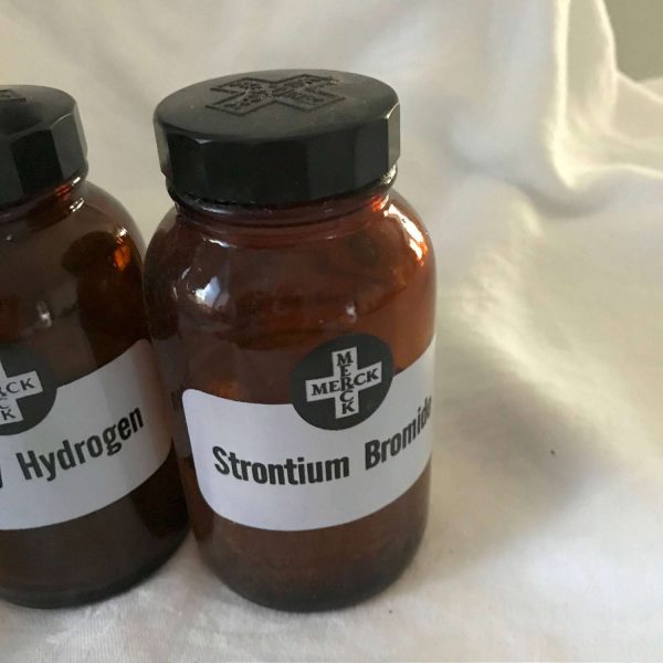 Vintage Lot of 5 Merck Medical Pharmaceutical Pharmacy Medicine Collectible Apothecary Jars Physician Dentist Veterinarian