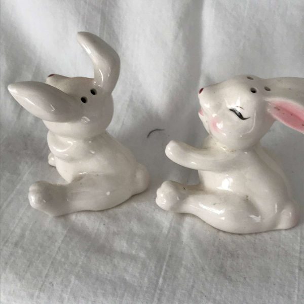 Vintage Rabbit Bunny Salt & Pepper Shakers Retro Kitchen White and Pink farmhouse collectible display smiling faces detailed RARE