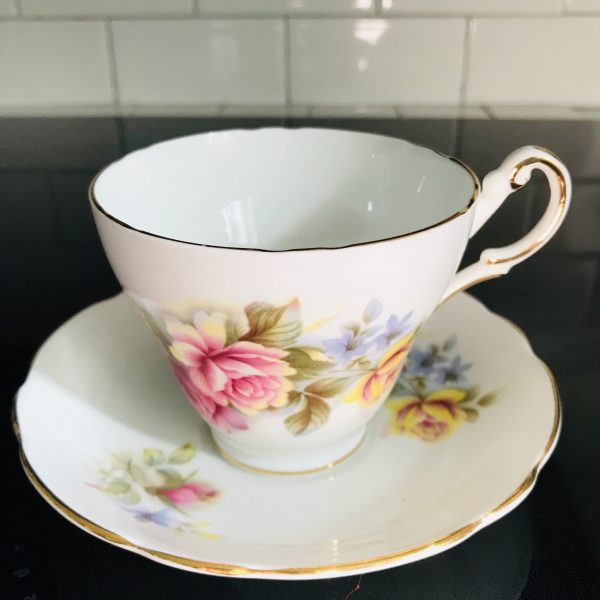 Vintage Regency Tea cup and saucer England Fine bone china pink & yellow rose gold trimmed farmhouse collectible display cottage shabby chic