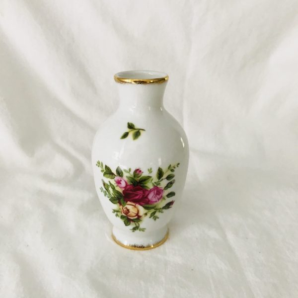 Vintage Royal Albert Small bud vase England Fine bone china collectible shabby chic cottage  display home decor floral pattern