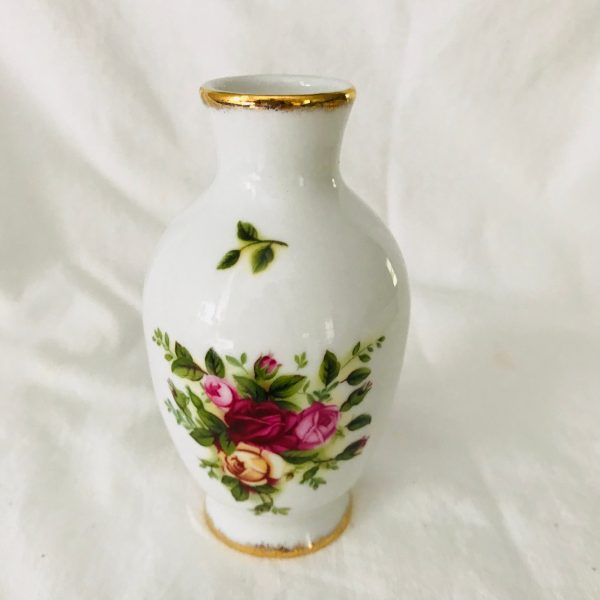Vintage Royal Albert Small bud vase England Fine bone china collectible shabby chic cottage  display home decor floral pattern
