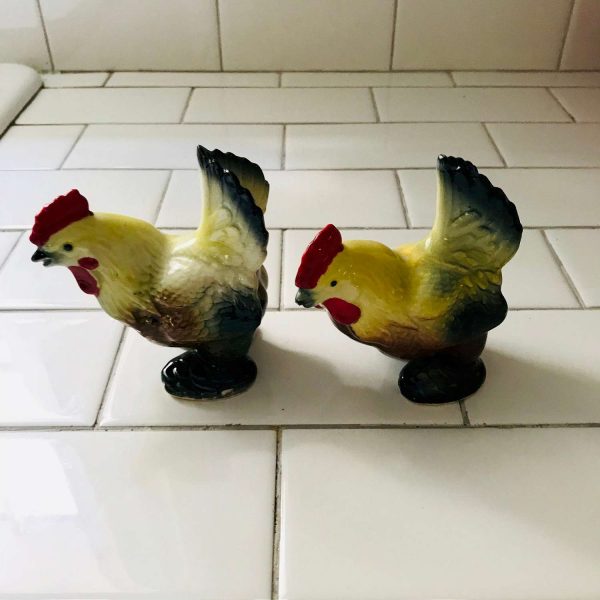 Vintage Salt and Pepper Shaker Large Chicken & Rooster with separated feet Collectible farmhouse display tableware cottage retro kitchen