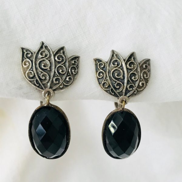 Vintage Screw Back Earrings Faceted Black rhinestones with Scroll silver tone tops jewelry collectible earrings clubbing special event