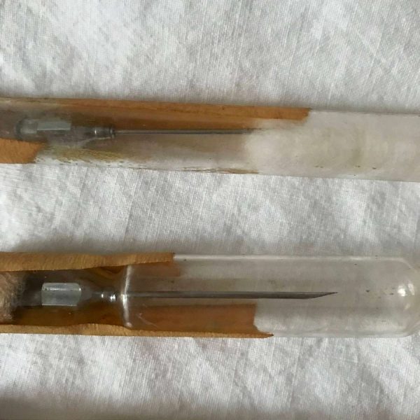 Vintage set of 3 Medical Needles in cotton and vials Pharmaceutical Medical Dental Collectible Display
