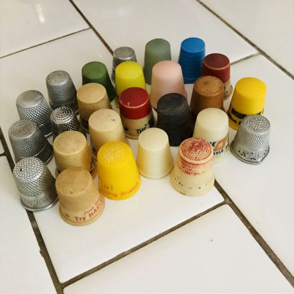 Vintage Sewing Notions Lot of 20 Advertising Thimbles flour quick start bread loan savings Various sizes collectible farmhouse display gift